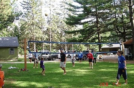 2149_playing-volleyball