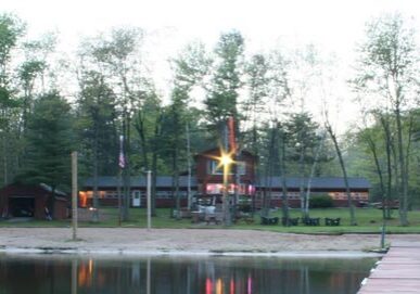 286_Braywood_Resort_bw